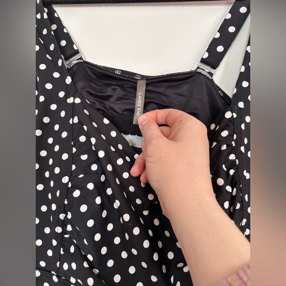 Lands End polka dot tankini top - Picture 4 of 5